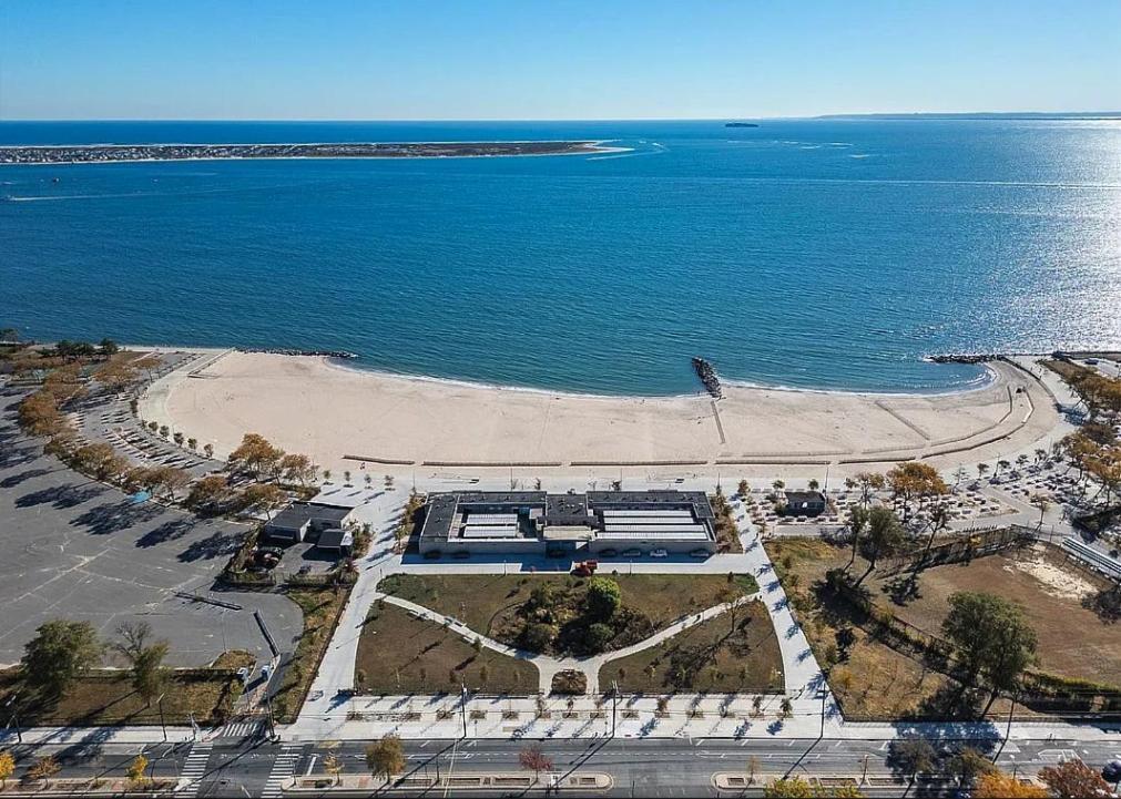 2 Bedroom Cozy Gem Manhattan Beach ニューヨーク エクステリア 写真